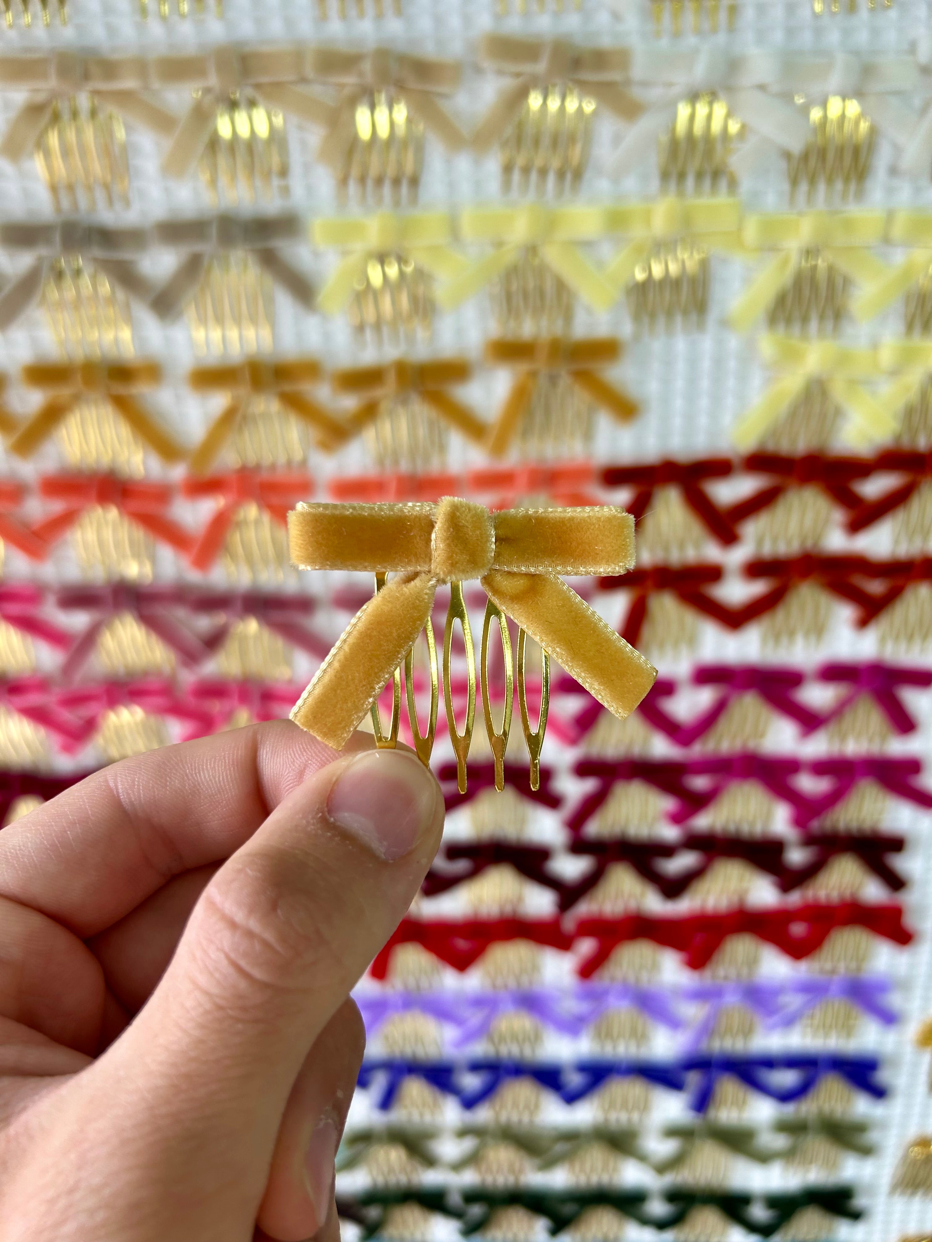 Peinecillo Moñas de Terciopelo