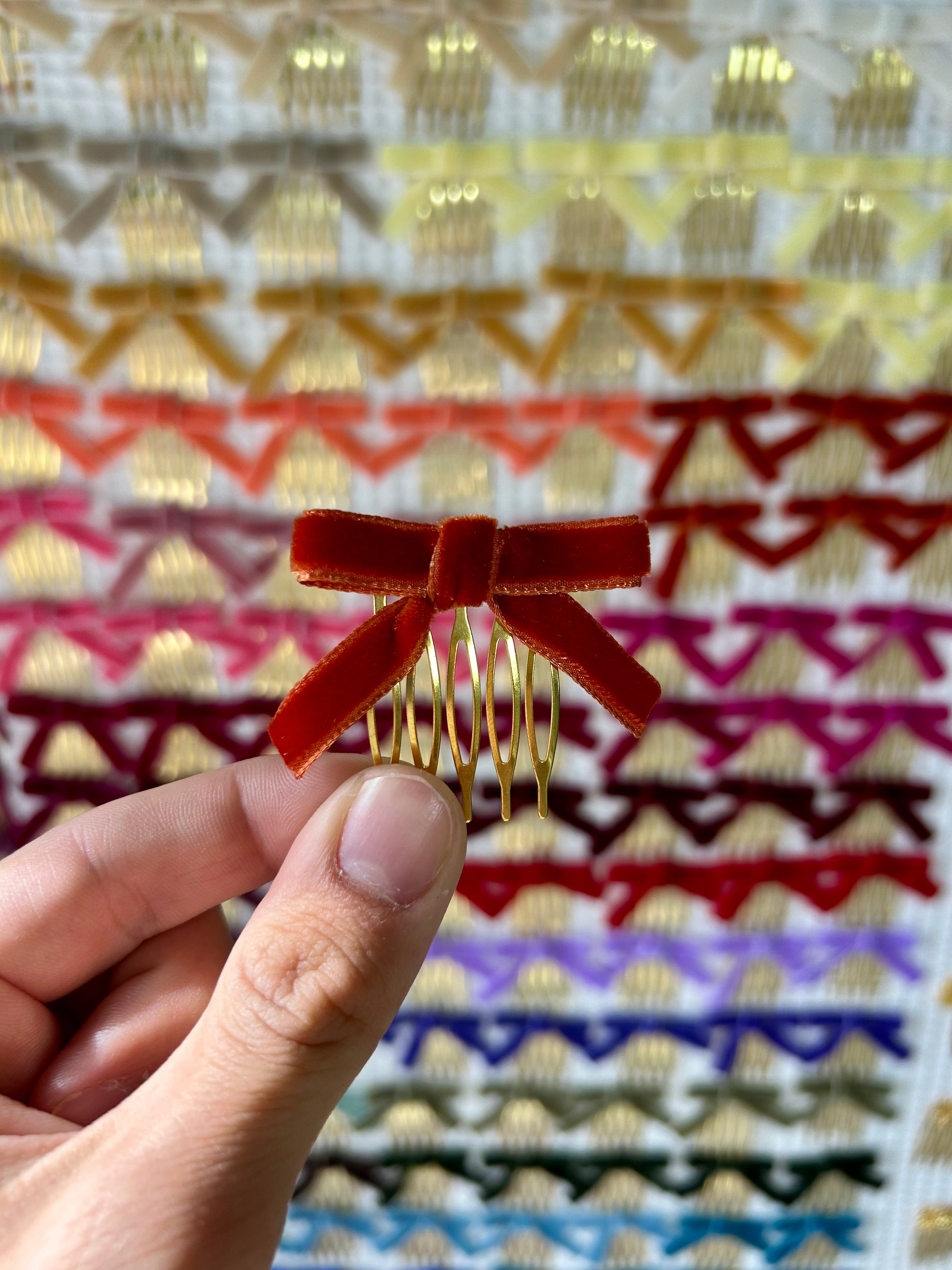 Peinecillo Moñas de Terciopelo