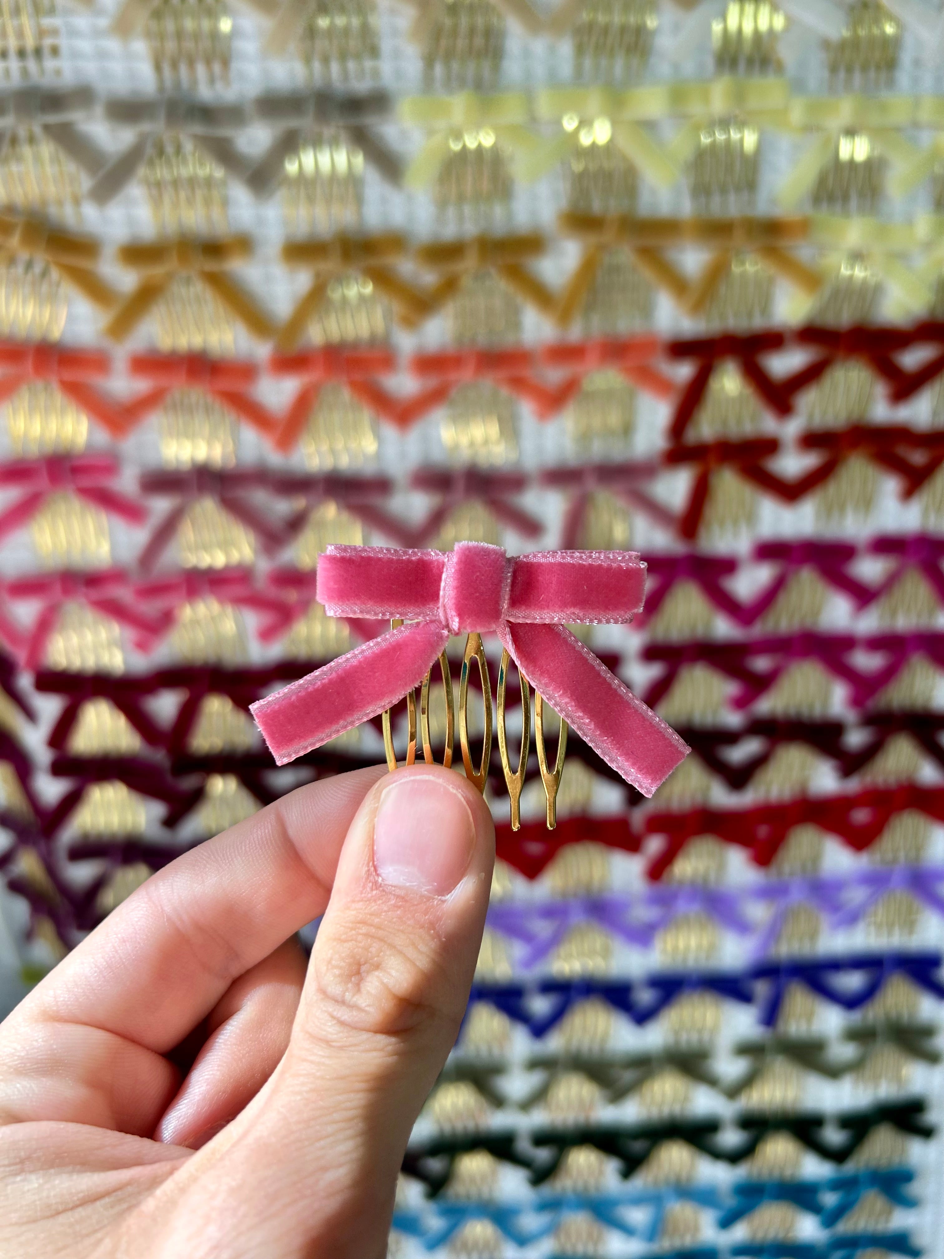 Peinecillo Moñas de Terciopelo