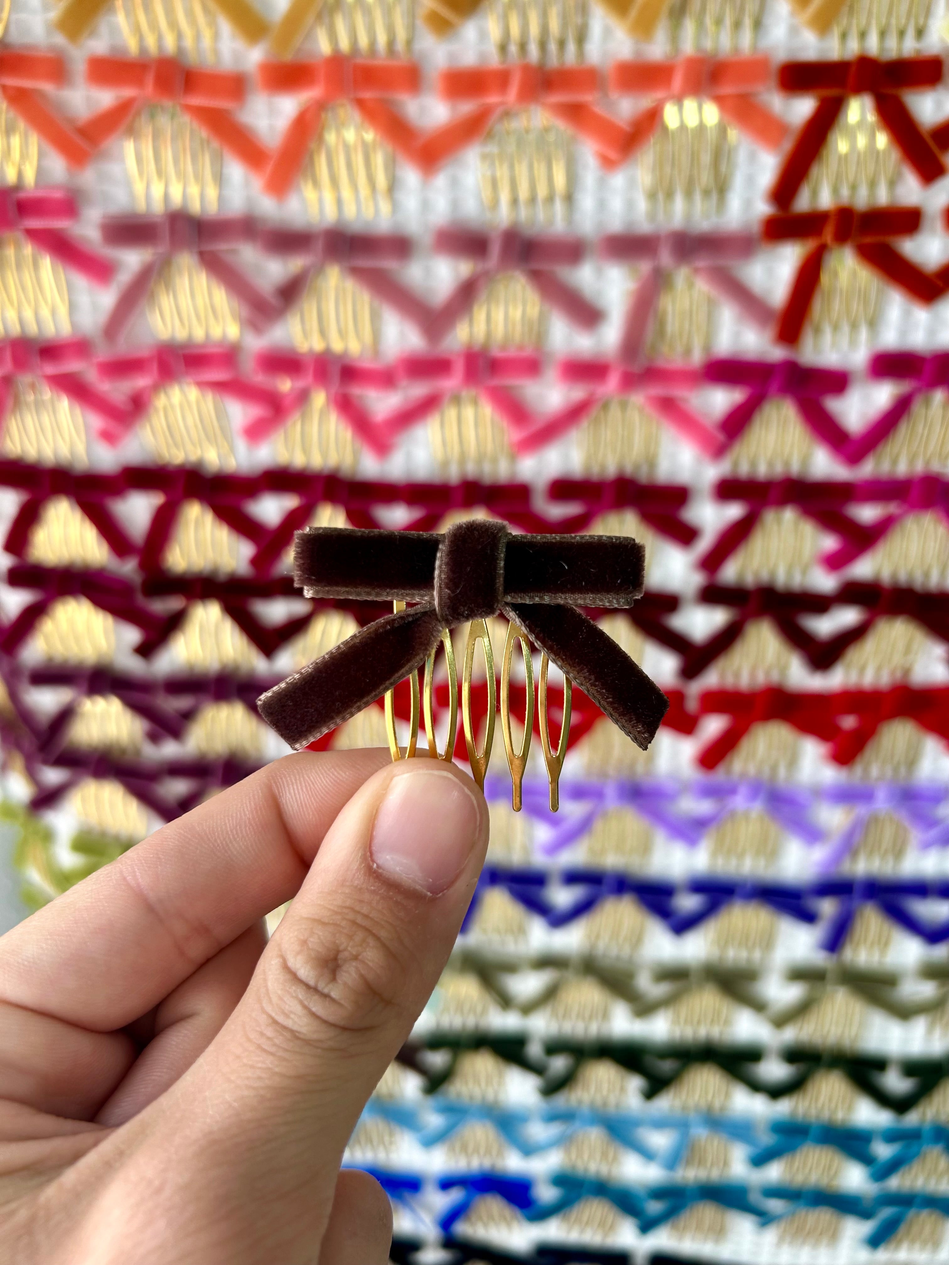 Peinecillo Moñas de Terciopelo