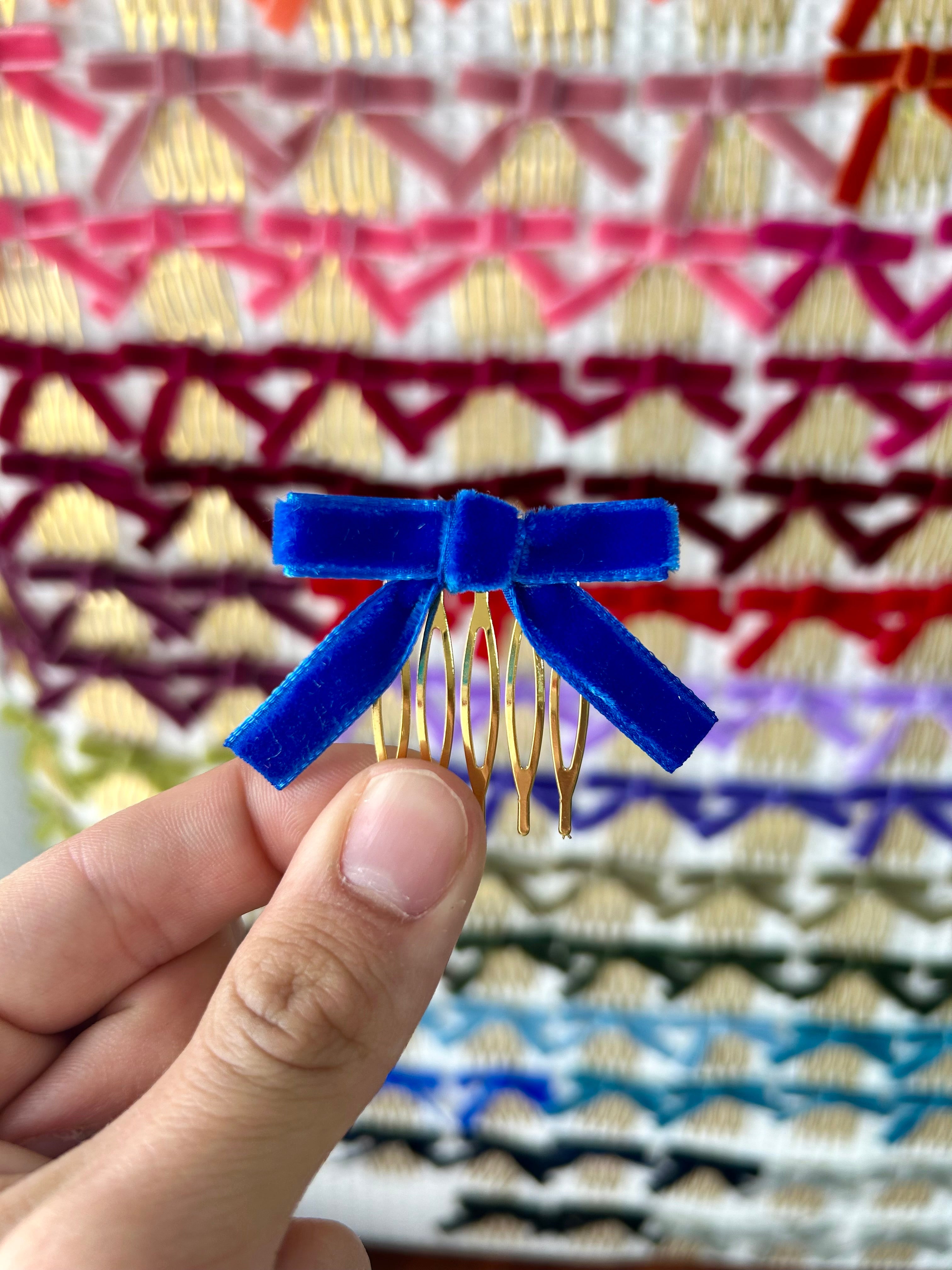 Peinecillo Moñas de Terciopelo