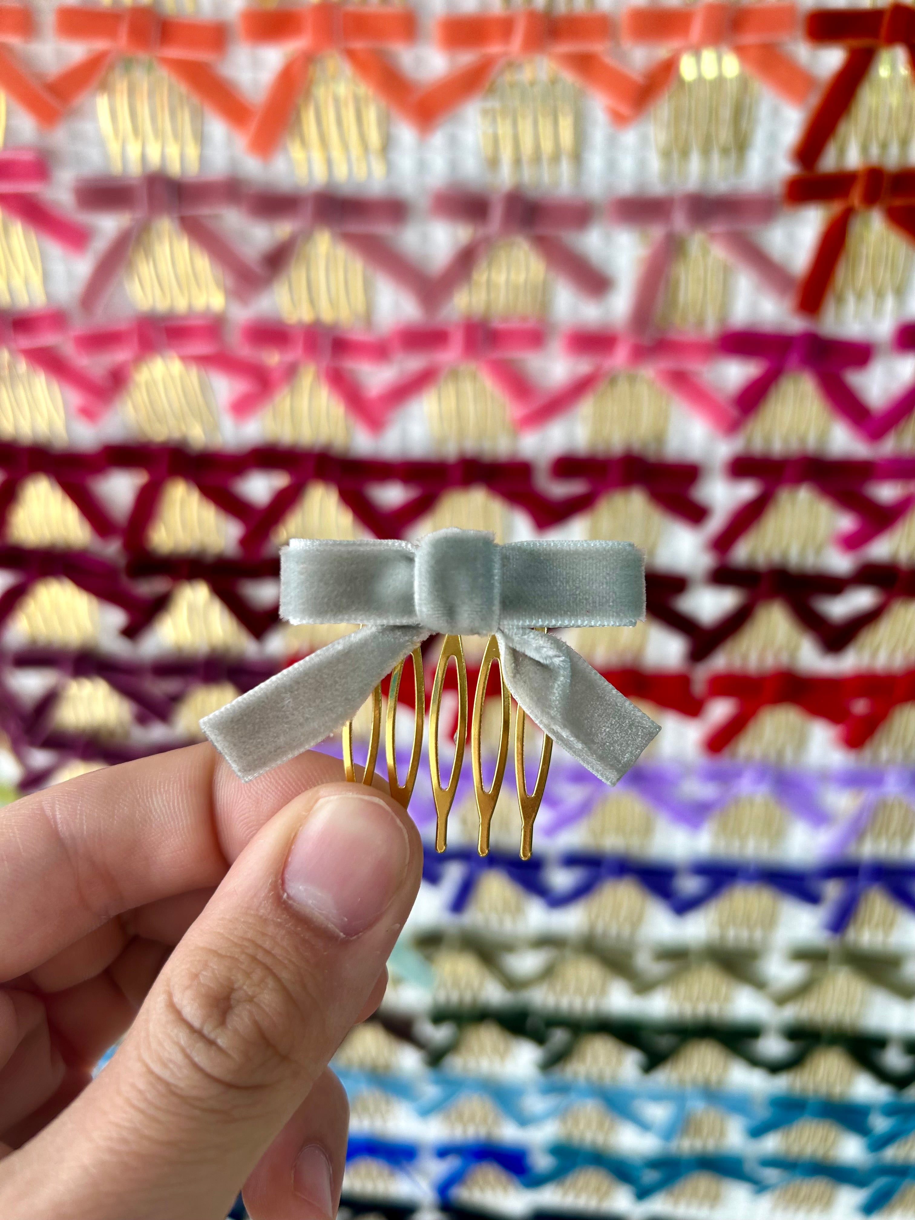 Peinecillo Moñas de Terciopelo