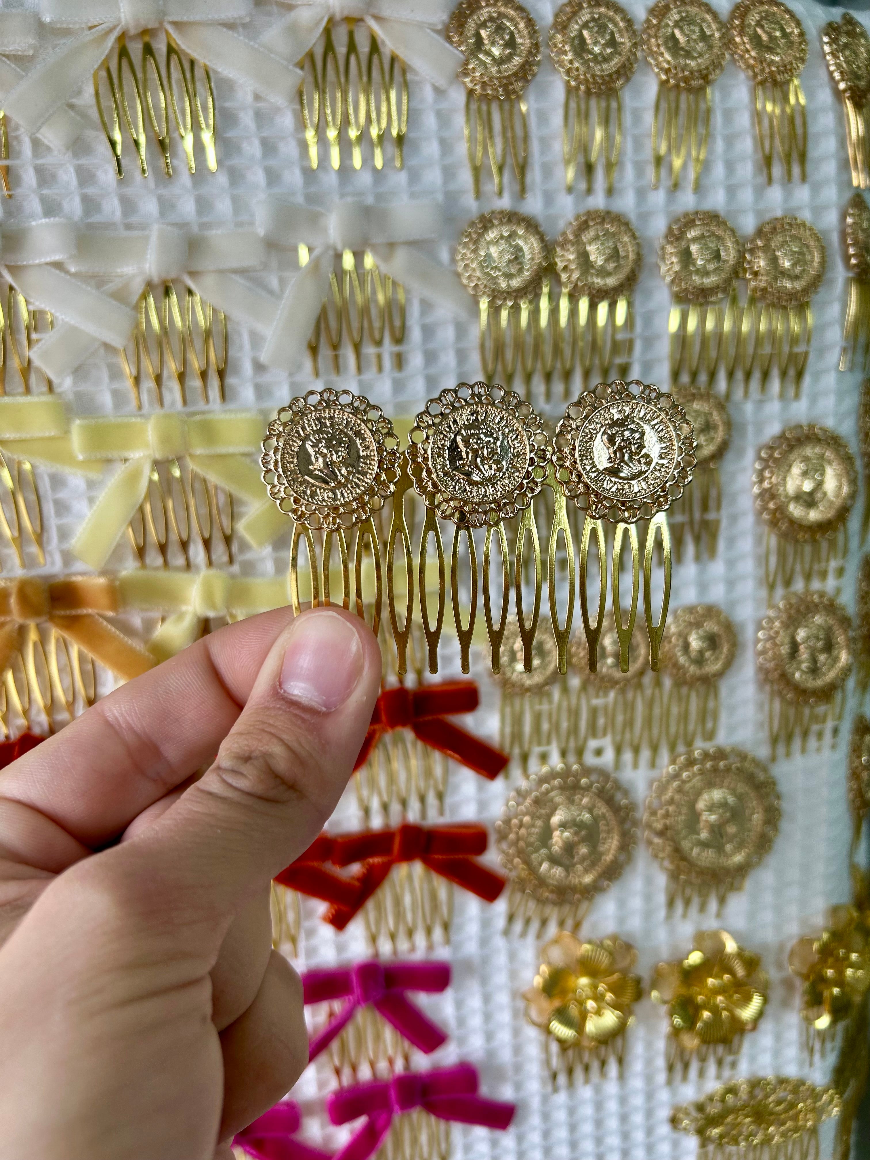 Peinecillo de Monedas