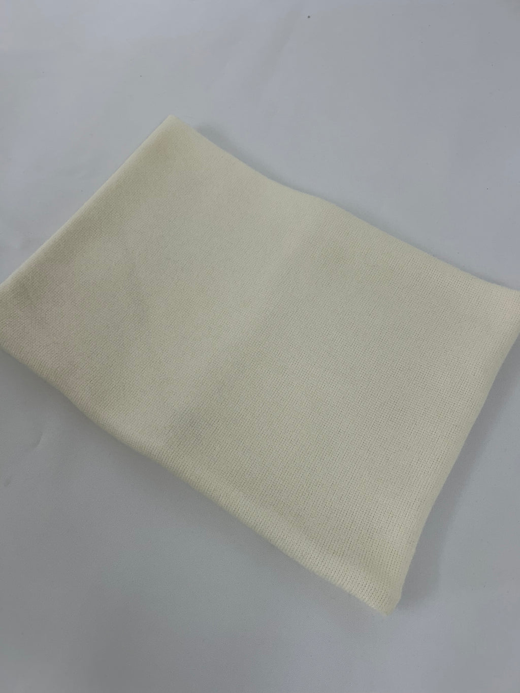 Braga de Cuello Suave Blanca