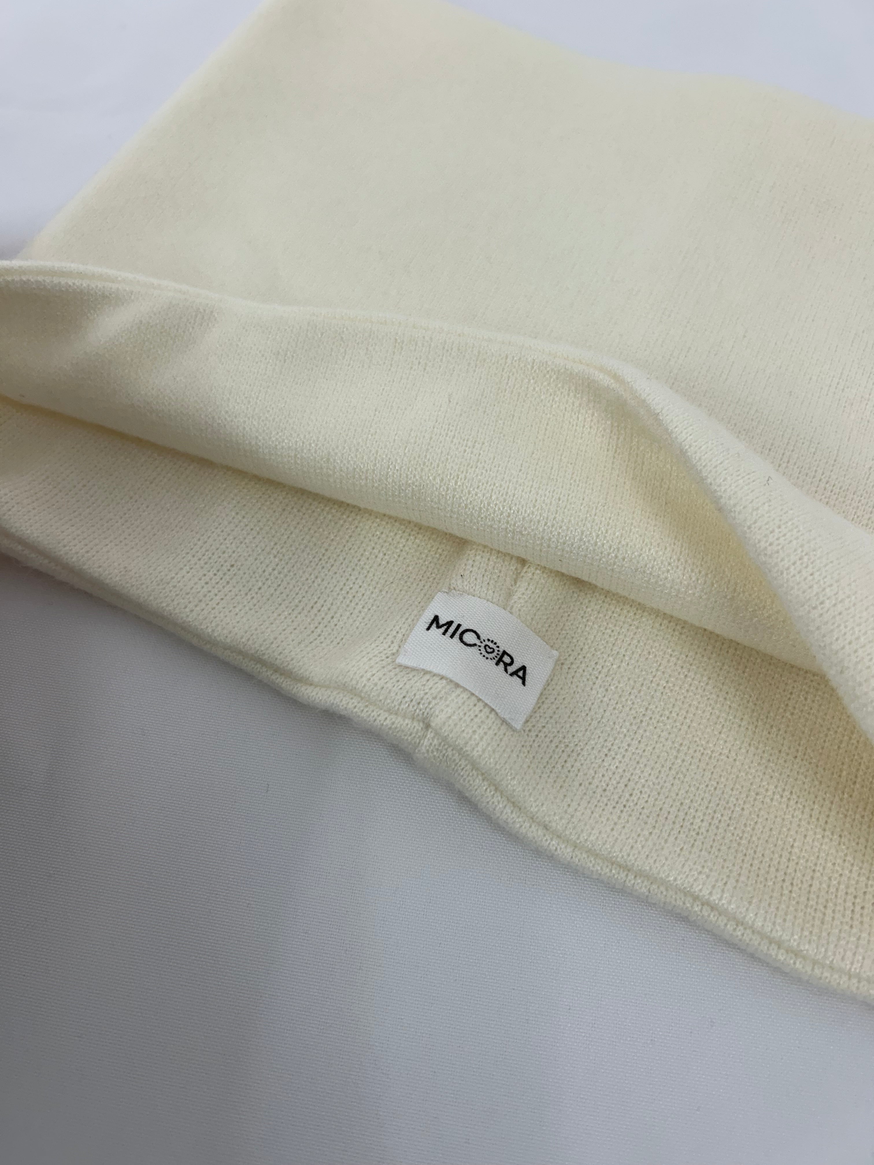 Braga de Cuello Suave Blanca