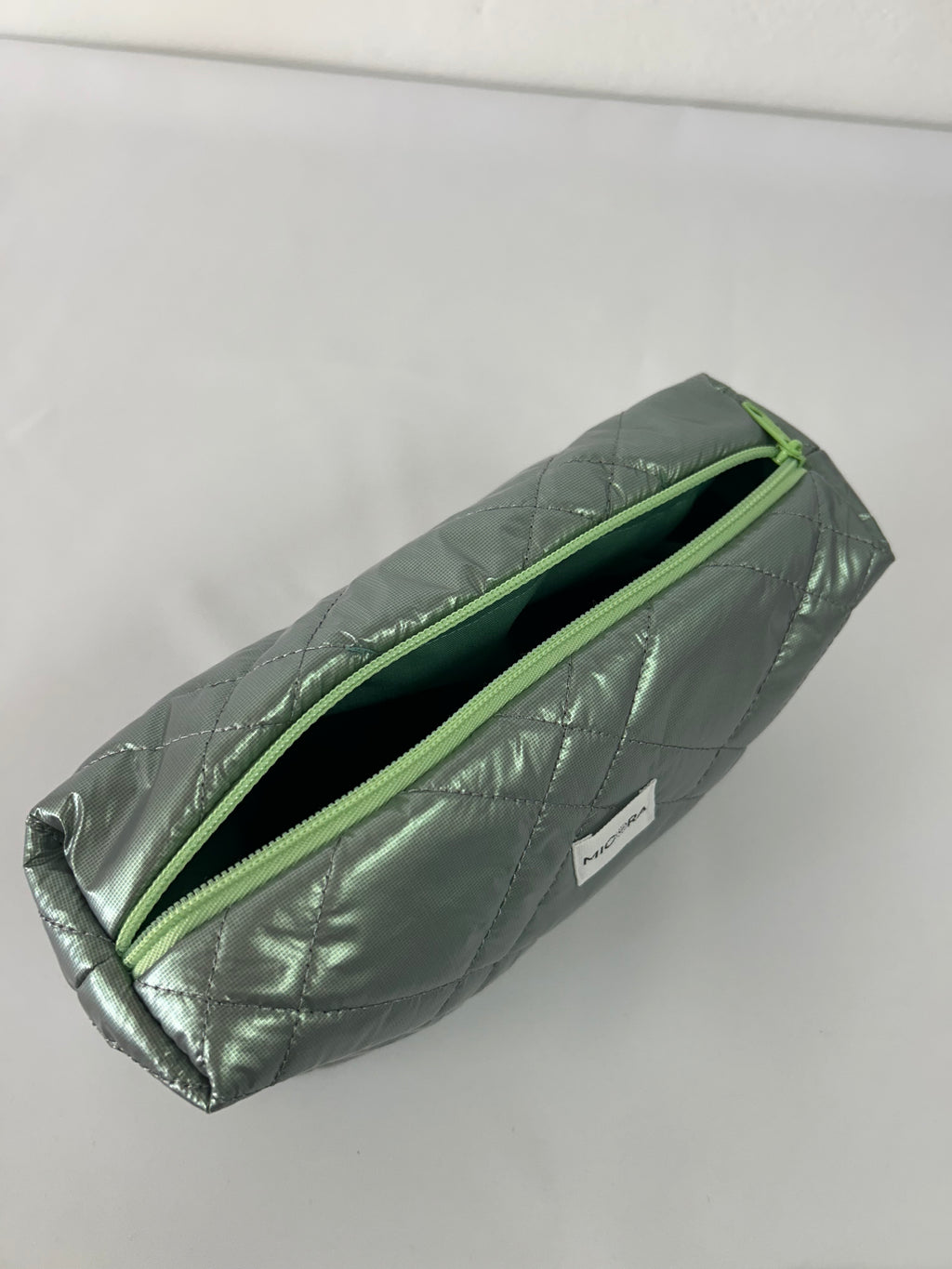 Neceser Acolchado Verde Metalizado