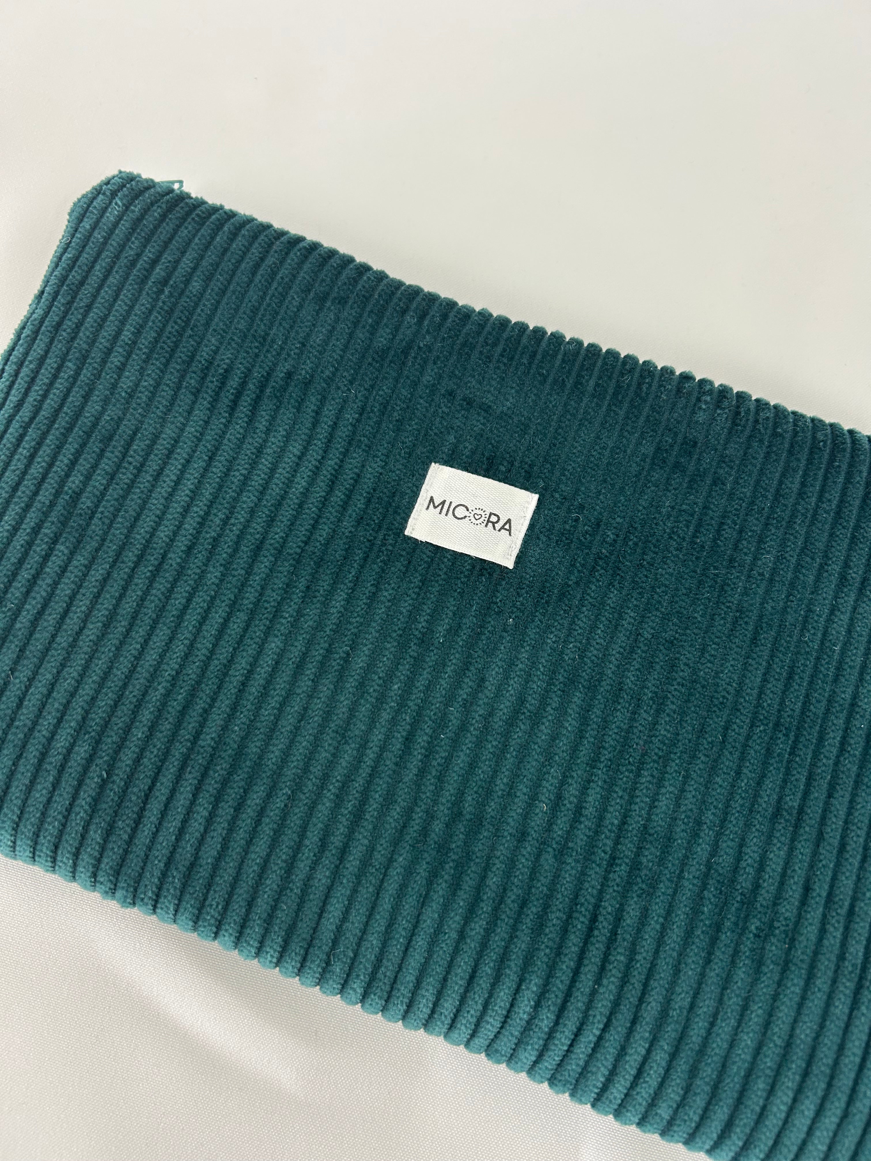 Neceser Mediano Pana Petróleo