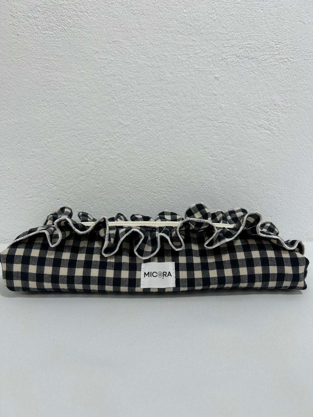 Estuche Volante Negro-Hueso