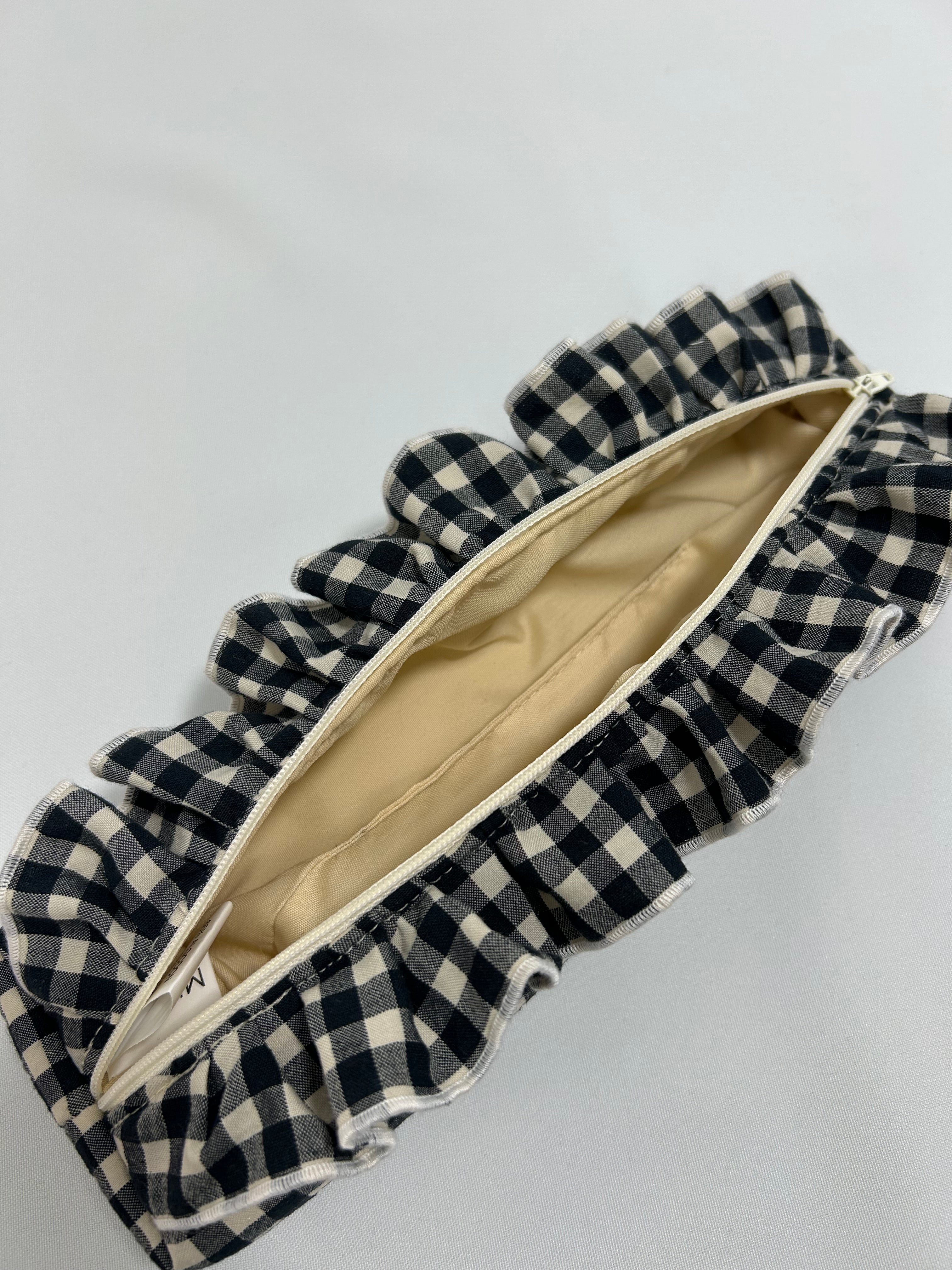 Estuche Volante Negro-Hueso