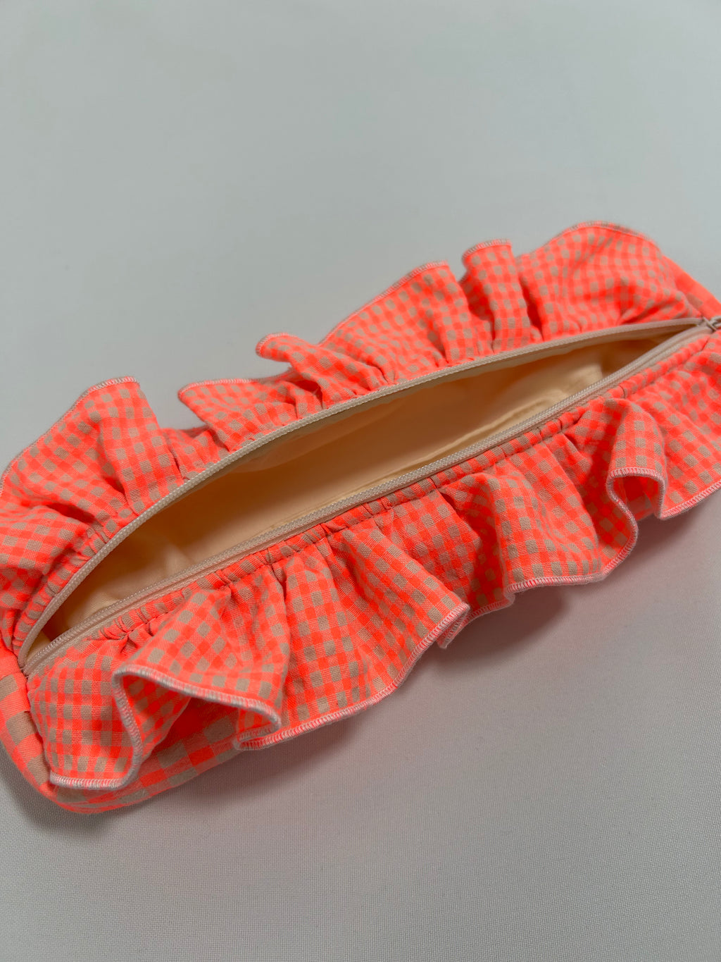 Estuche Volante Naranja Flúor