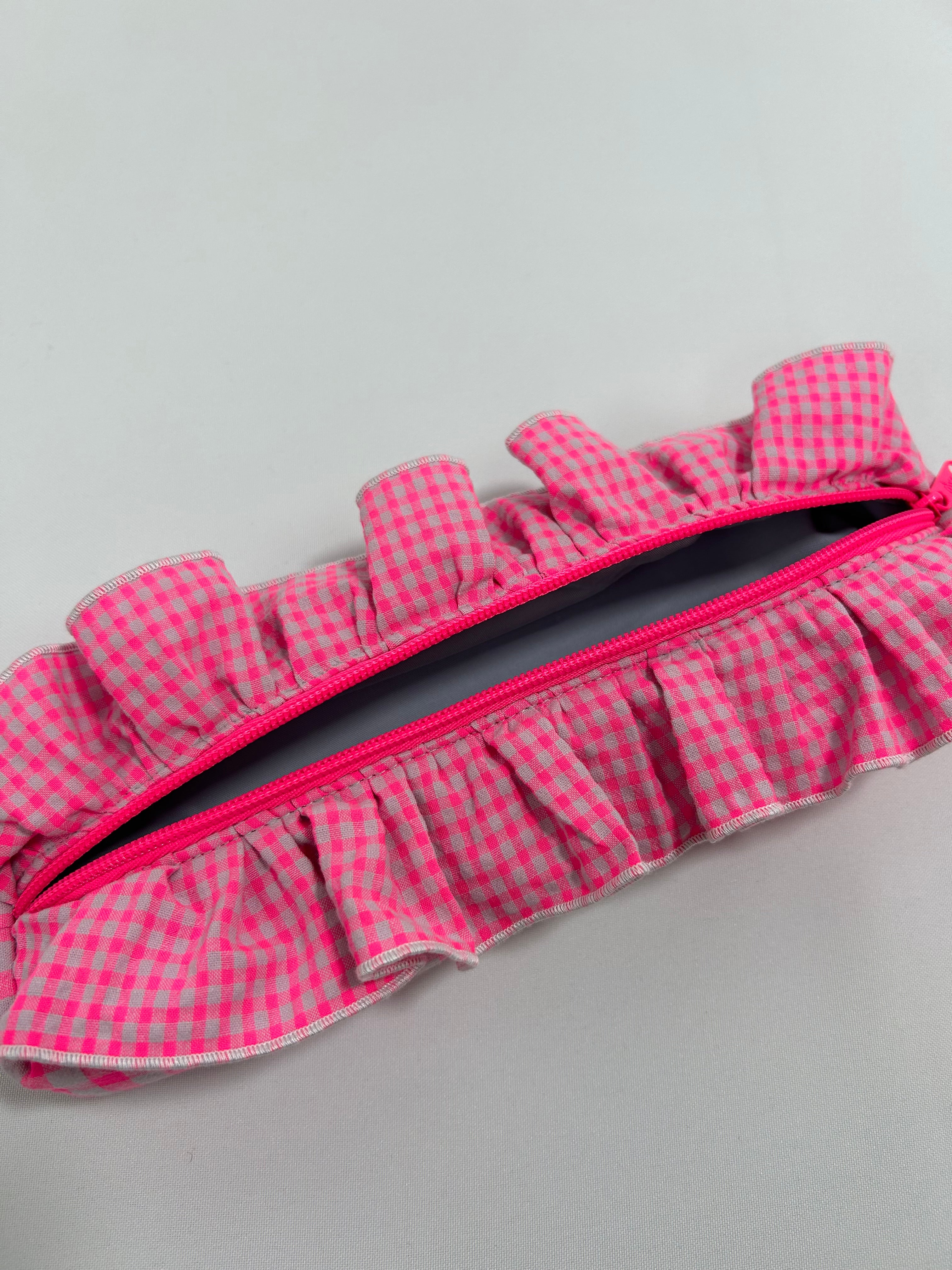 Estuche Volante Rosa Flúor