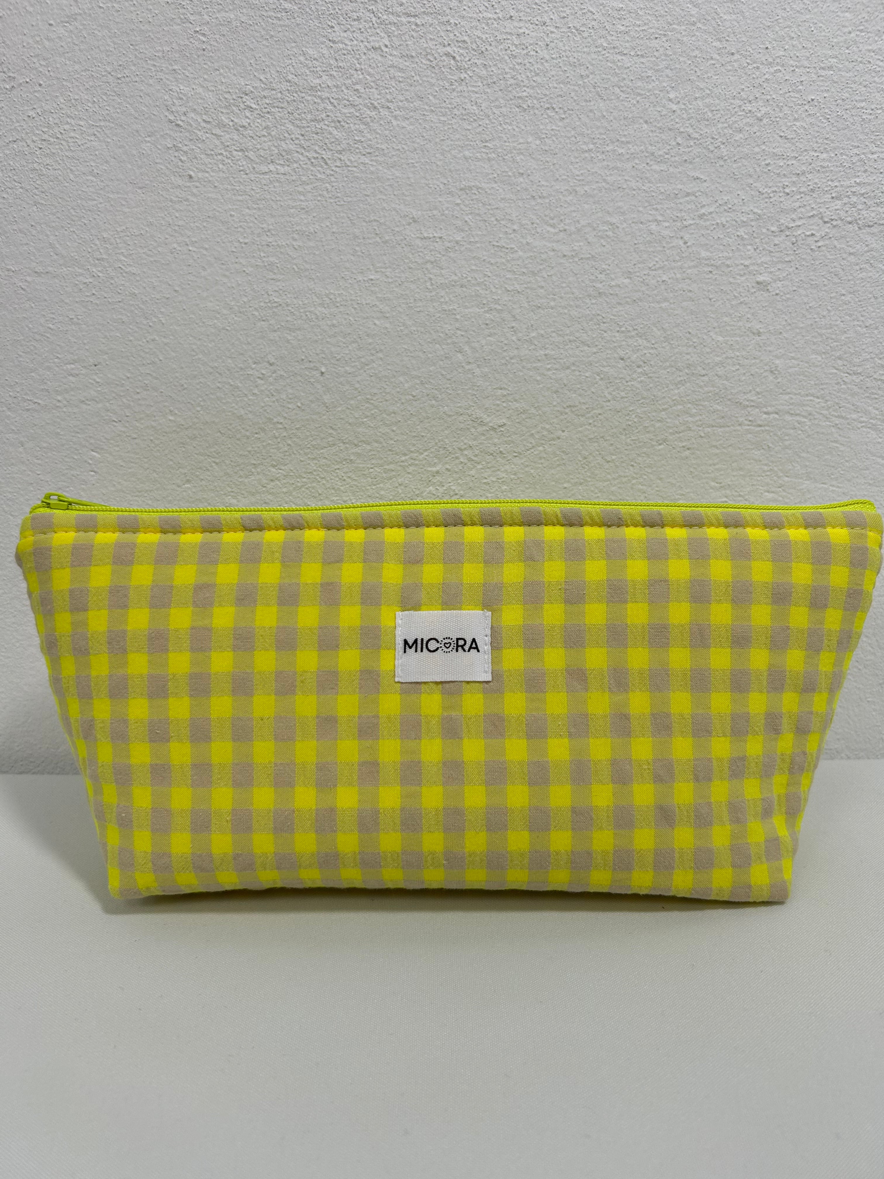 Estuche Luz Amarillo Flúor