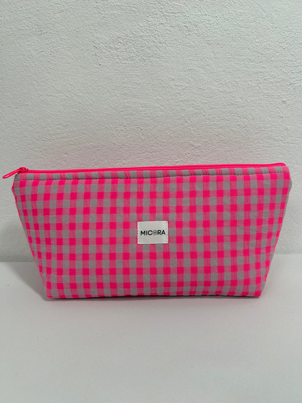 Estuche Luz Rosa Flúor