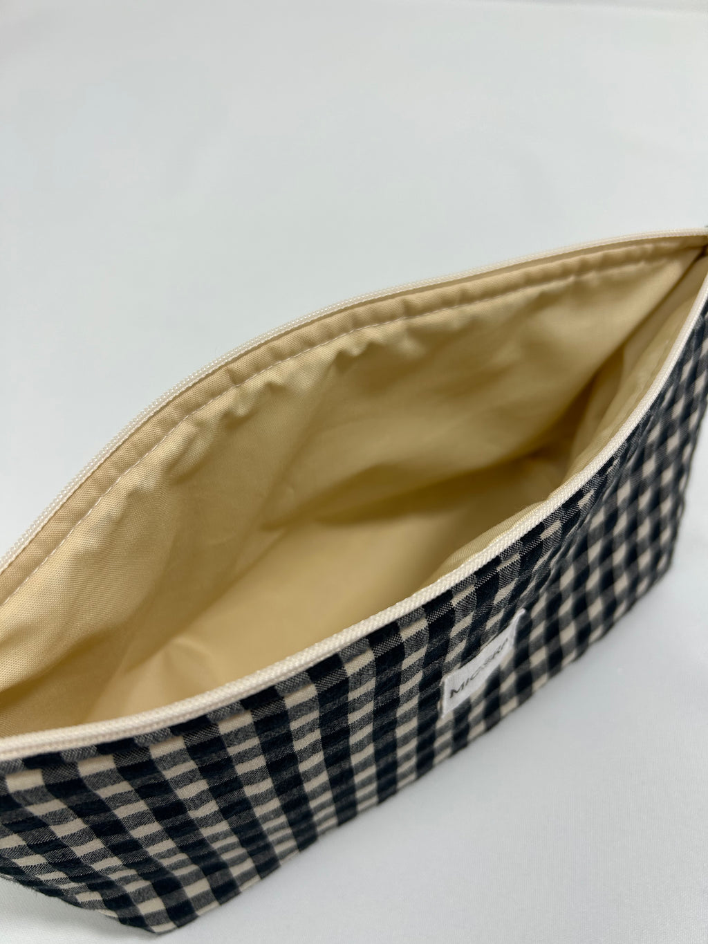 Estuche Luz Negro-Hueso